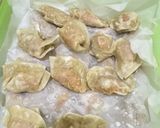 Foto langkah ke 7 dari resep Olahan Pangsit (Rebus, Goreng, Frozen).