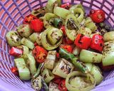 A picture of step 2 of Nam Prik Khee Ga (Vegetarian).