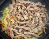 Foto del paso 6 de la receta: Fajitas caseras de ternera
