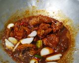 Foto langkah ke 5 dari resep Ayam Kecap Pedas ala Hajatan.