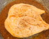 Foto del paso 6 de la receta: Pechuga de pollo en salsa de chorizo