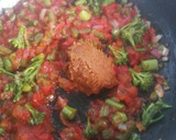 Foto del paso 5 de la receta: Curry rojo de langostinos y mango con arroz jazmín