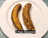 A picture of step 1 of Yummy banana roll snacks.