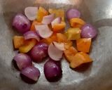 A picture of step 1 of Kadai Matar Paneer.