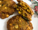 A picture of step 10 of Masala Vadai (Paruppu Vadai).