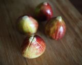 A picture of step 2 of Figs and raw ham roast.