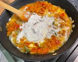 Une image de l'étape 10 de Curry de Julienne au lait de coco, épices et tomates.