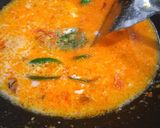 Foto langkah ke 3 dari resep Sayur Ikan Pindang Belimbing Wuluh.