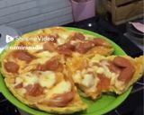 Foto langkah ke 5 dari resep Pizza Roti Tawar.