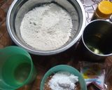 Foto langkah ke 1 dari resep Palm Sugar Steamed Cake.