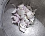 A picture of step 6 of Kadhai Paneer.