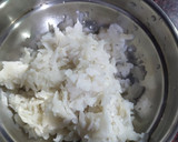 A picture of step 1 of Curd Poha.