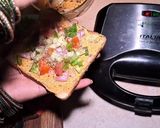 A picture of step 4 of Tandoori sandwich.