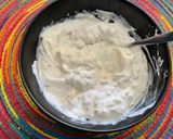 Foto del paso 3 de la receta: Yogurt con avena, manzana, frutos secos y semillas