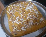 મોહનથાળ(Mohanthal Recipe in Gujarati) રેસીપી સ્ટેપ4ફોટો