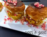 A picture of step 3 of Dabeli.