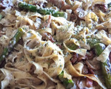 Foto del paso 9 de la receta: Tagliatelle Integrales con Trigueros, Panceta y Presa Ibérica en Salsa de Champiñones