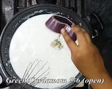 A picture of step 1 of Khoya kheer.