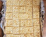 A picture of step 1 of "Christmas Crack".