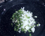 Foto del paso 1 de la receta: Arroz básico de curry hindú y hebras de azafrán puro