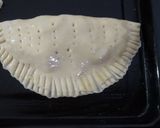 A picture of step 6 of Italian Veg Calzone.