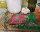Foto del paso 1 de la receta: Salmuera para carnes/asados