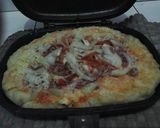 Foto langkah ke 8 dari resep pizza teflon / happy call anti gagal .