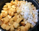 Foto del paso 3 de la receta: Papas guisadas con carne de cerdo