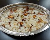 A picture of step 3 of Onion Rice.