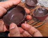 A picture of step 2 of Chocolate cup children treat.