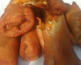 A picture of step 7 of Bread spring rolls.