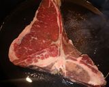 Φωτογραφία βήματος 2 της συνταγής T-Bone Steak με Σπαράγγια