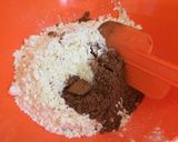 Foto langkah ke 3 dari resep Brownies kukus coklat oreo.
