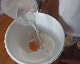 Foto langkah ke 2 dari resep Donat Empuk Enaak #321.