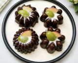 Foto langkah ke 3 dari resep Puding cokelat berendam.