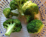 Foto del paso 1 de la receta: Falsos espaguetis con pesto de brócoli 🥦