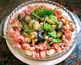 Foto del paso 1 de la receta: Gratinado de pollo con jamón natural y verduras (keto)