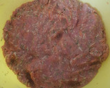 Foto del paso 2 de la receta: Bistecs de carne molida y verdura