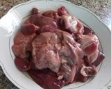 صورة لخطوة 1 من وصفة كبده دجاج مشويه😋 بطريقتي