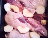 Sült libacomb zöldséges tarhonyával recept fázis 1 fotója