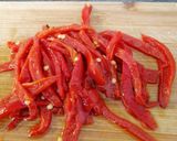 Foto del paso 2 de la receta: Escalopines en salsa de Pedro Ximénez con pimientos del piquillo