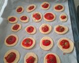 A picture of step 4 of Mini Pizzas for Appetizer ❤️.