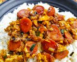 Foto langkah ke 3 dari resep Nasi Sosis Kecap.