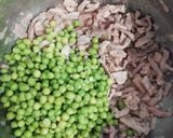 Zöldborsós tokány recept fázis 5 fotója