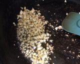 A picture of step 5 of Chicken Alfredo Pasta.