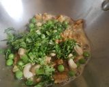 A picture of step 2 of Stir fry broccoli.