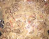 A picture of step 3 of Chili cheese fries.