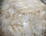 Foto del paso 1 de la receta: Maccherioni con salmón y almejas en salsa verde
