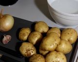 A picture of step 1 of Potato Pancakes 🥔🥚.