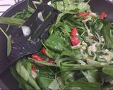 Foto langkah ke 3 dari resep Tumis Kangkung Udang.